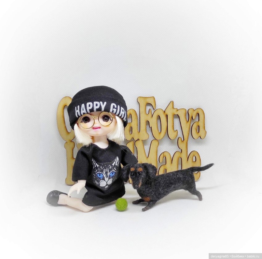 Мраморная такса — Валяные игрушки из шерсти: сухое валяние