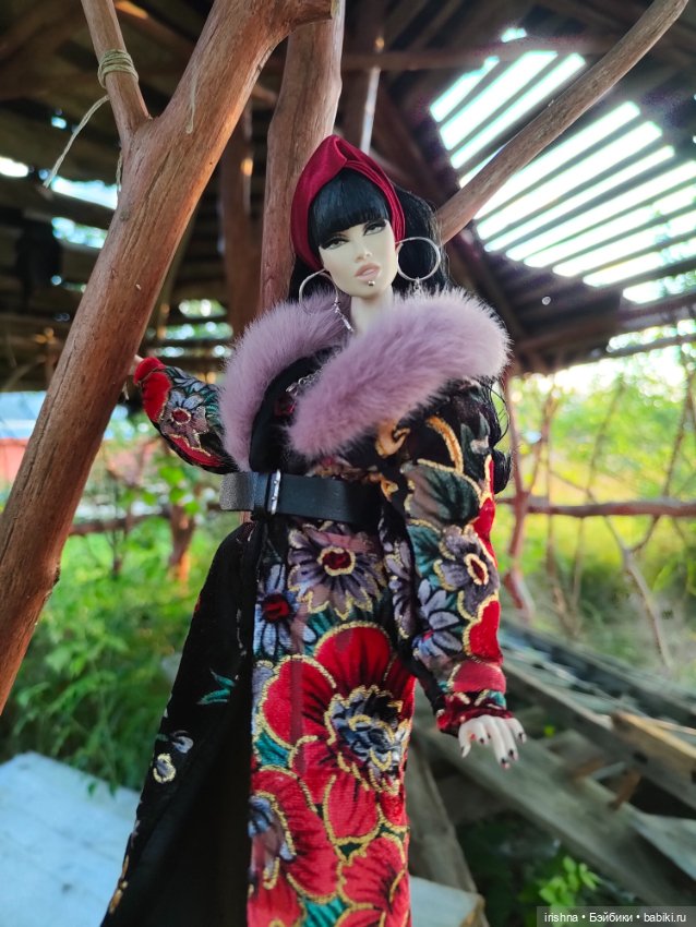 Ксения охотница на вампиров (фото 4)