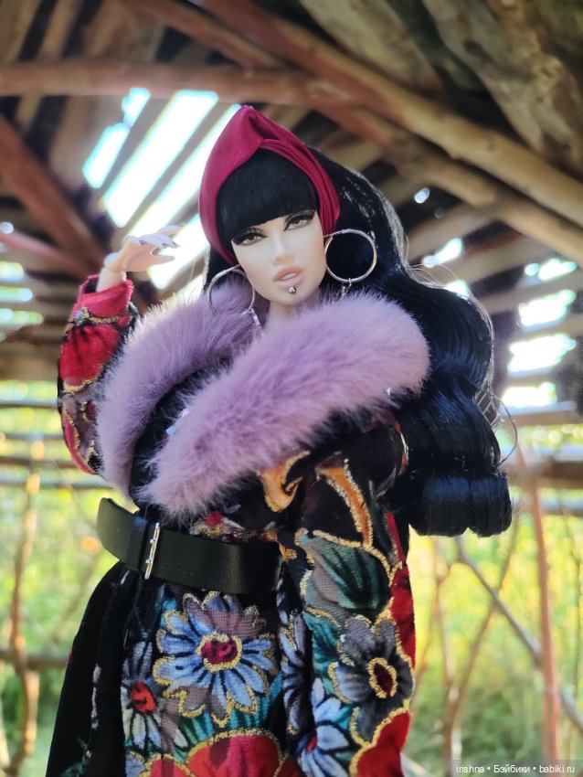 Ксения охотница на вампиров (фото 2)