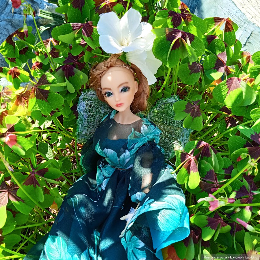 Кружилась над садом прекрасная Фея