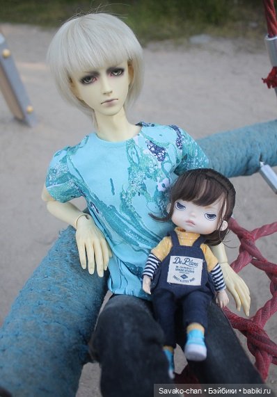 Марфуша и Марк на качелях (фото 4)