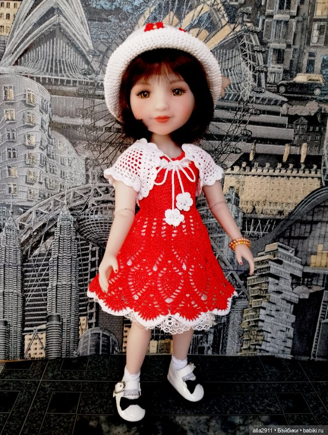 Новенькая девочка и наряды для неё (фото 10)