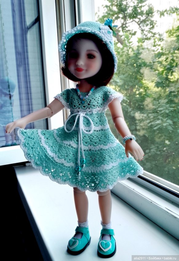 Новенькая девочка и наряды для неё (фото 4)