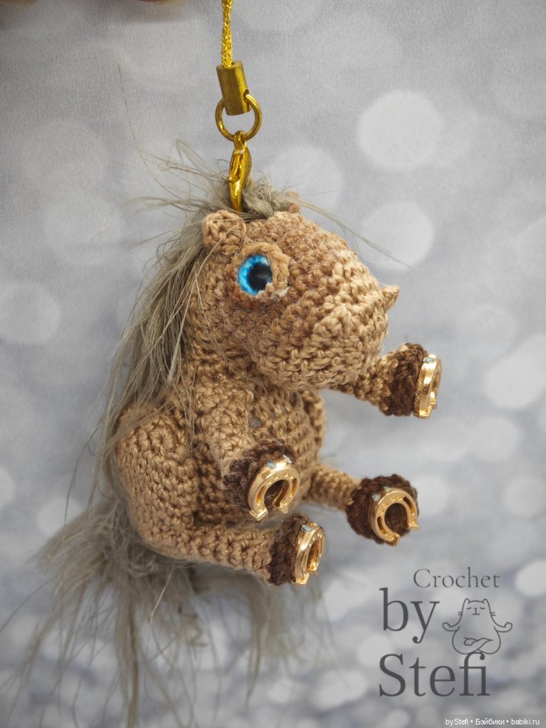Брелочек Коняшка — Вязаные игрушки и амигуруми: крючком