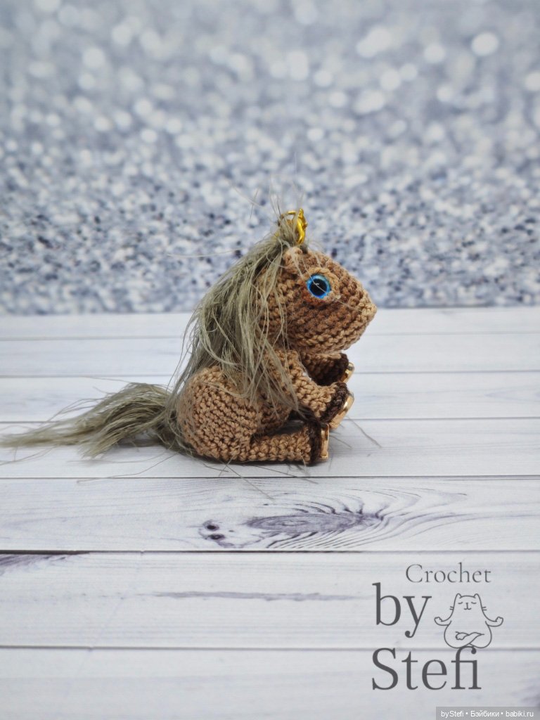 Брелочек Коняшка — Вязаные игрушки и амигуруми: крючком