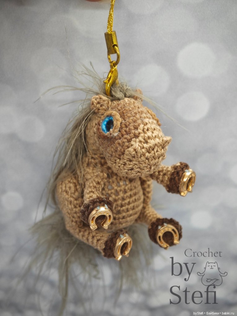Брелочек Коняшка — Вязаные игрушки и амигуруми: крючком