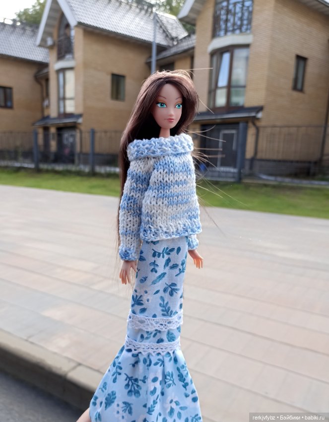 А у нас - НОГИ — Аналоги Барби и куклы 1/6: клоны 90 (фото 10)