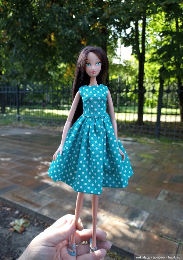 А у нас - НОГИ — Аналоги Барби и куклы 1/6: клоны 90 (фото 2)