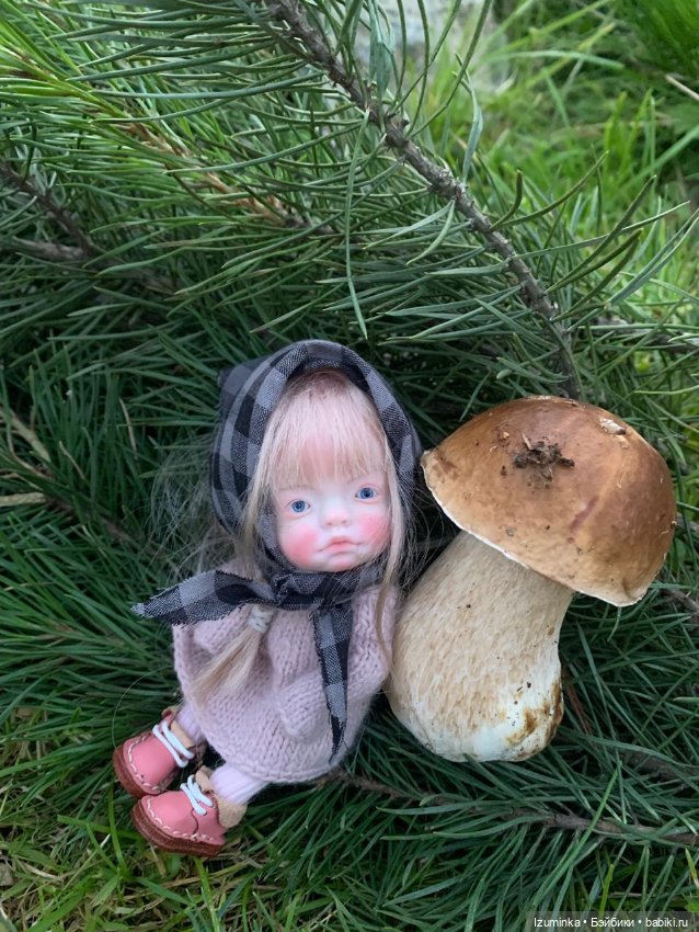 Как Манюня в лес за грибами ходила 🐌