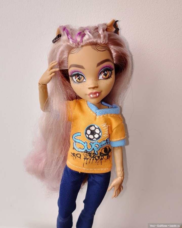 Две Клодин Вульф (3G) на прогулке✨