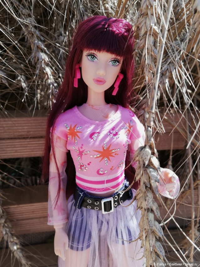 Дефа Люси захватывает внимание (фото 7)