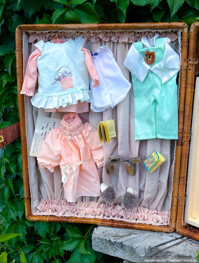 Тайна плетеного чемоданчика раскрыта! 🧳