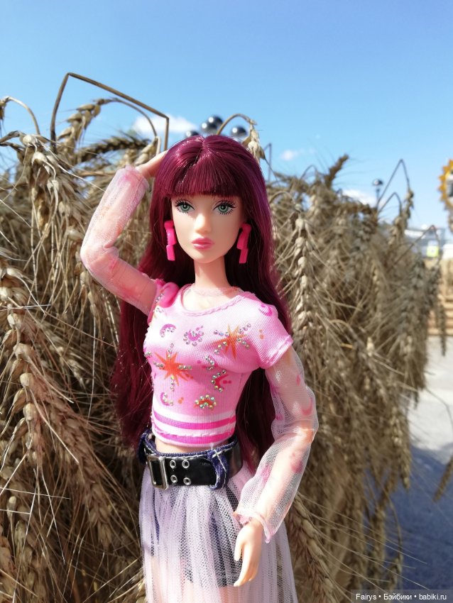 Дефа Люси захватывает внимание (фото 4)