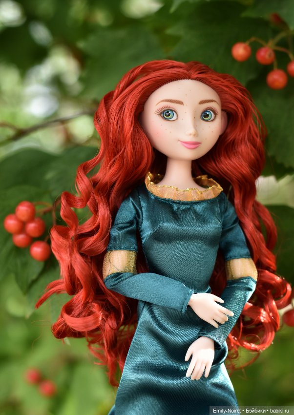 Фото-подборка: Калина — Коллекции игровых кукол (Playline): фото полок (фото 7)