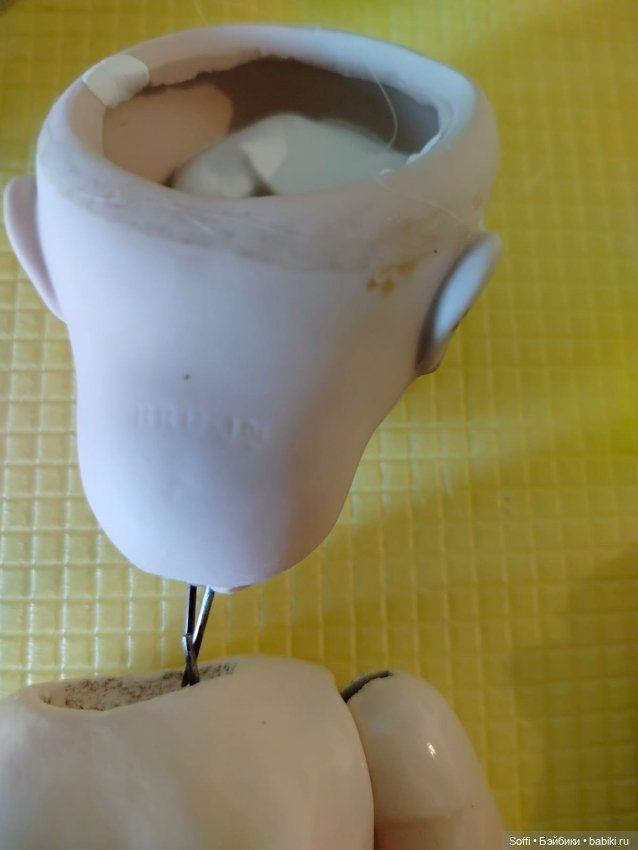 Помогите, пожалуйста, узнать о кукле (фото 5)