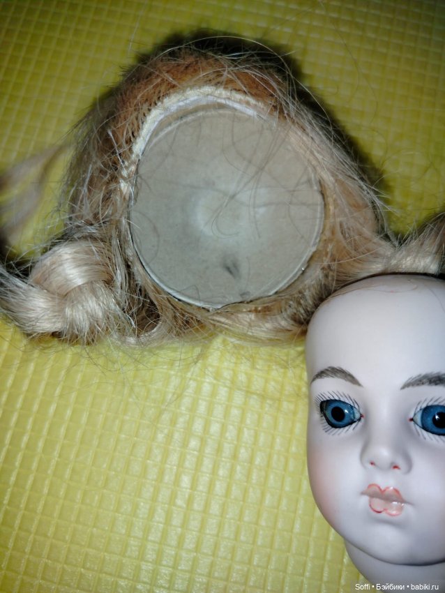 Помогите, пожалуйста, узнать о кукле (фото 4)