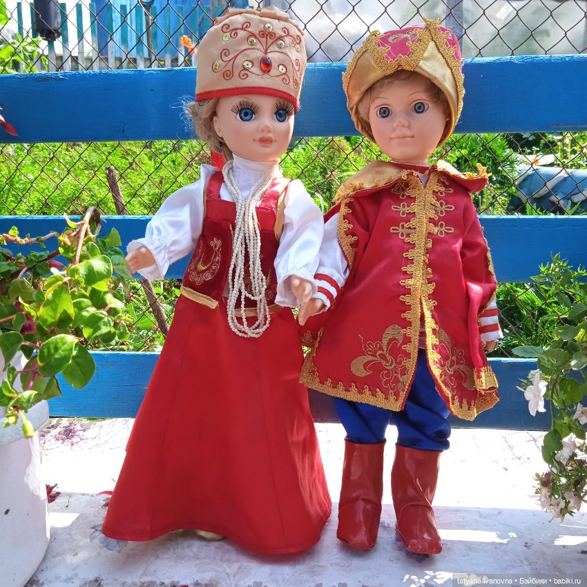 Лето, куклы цветы и ...ворона (фото 2)