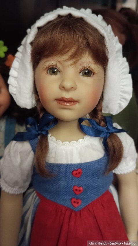 Чудеса случаются :) Ganseliesel со своим гусёнком от Heidi Plusczok