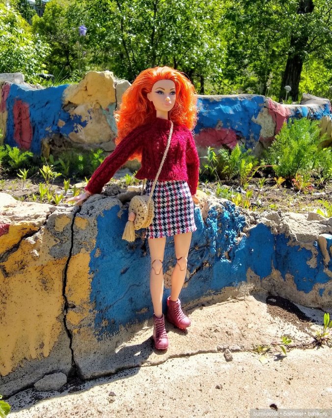 Немного вязаного для моих любимиц Барби и не только