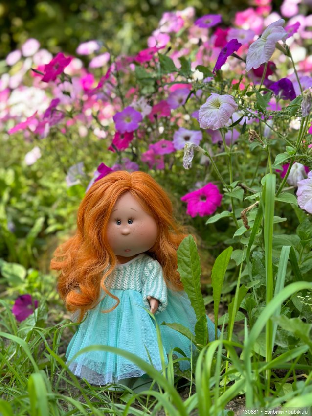 Ресницы убраны. Всем спасибо за подсказки ) Прошу совета. Можно ли стереть ресницы Mia Nines D’onil