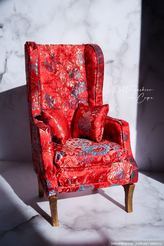 Диванная роскошь для кукол