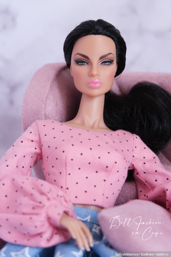 Диванная роскошь для кукол