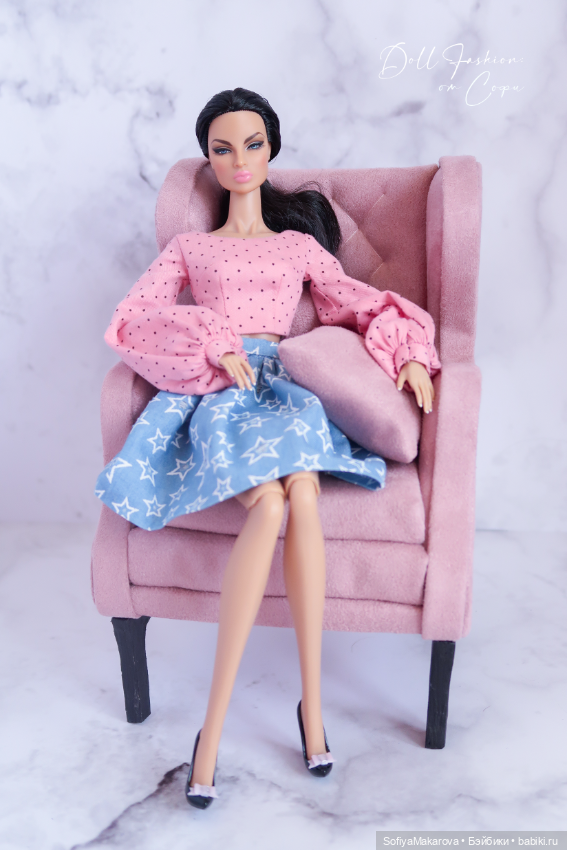 Диванная роскошь для кукол