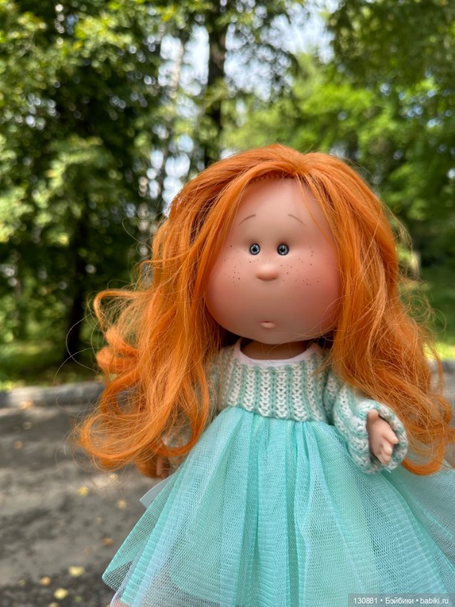 Ресницы убраны. Всем спасибо за подсказки ) Прошу совета. Можно ли стереть ресницы Mia Nines D’onil