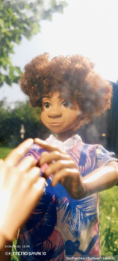 Камило Мадригаль. Безграничные возможности (фото 5)