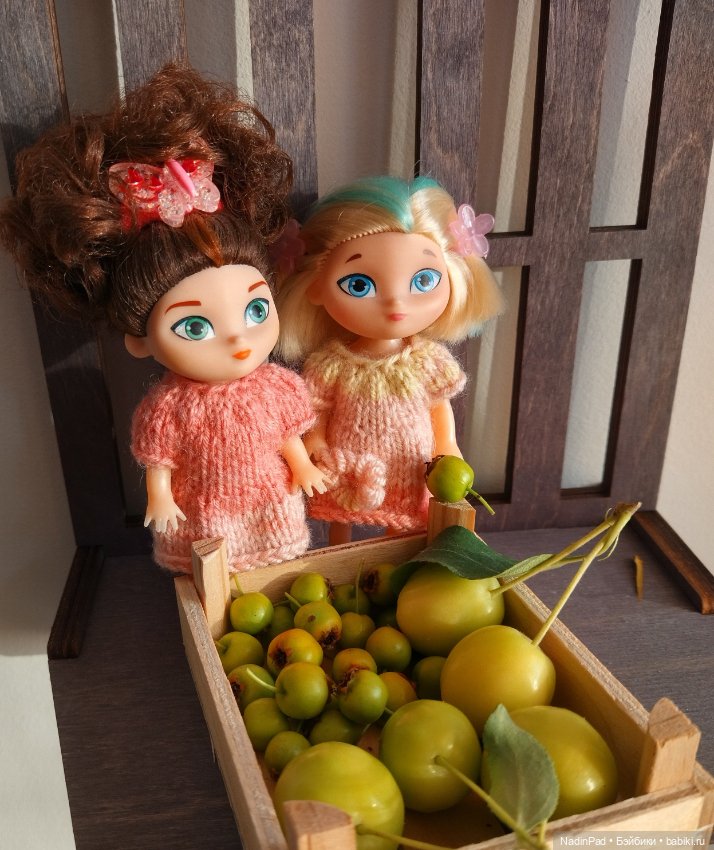 Девочки и ящик для фруктов (фото 7)