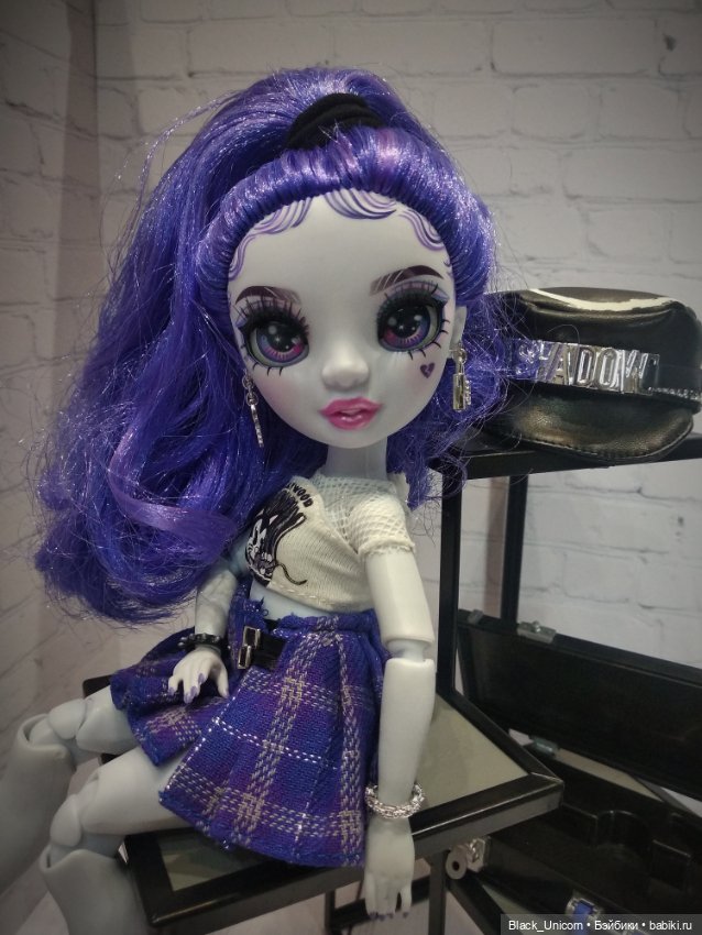 Ума Ван Хуз — Куклы Rainbow High (Рейнбоу Хай