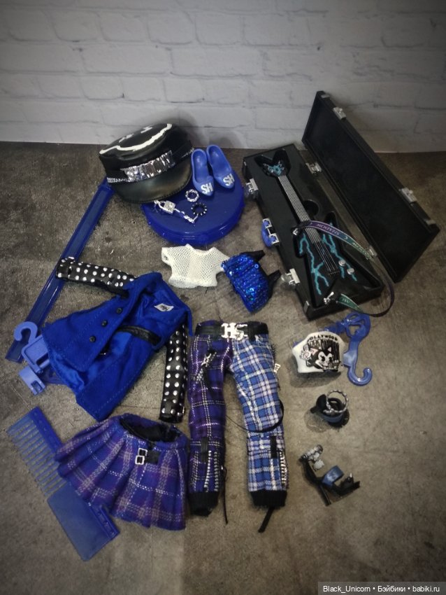 Ума Ван Хуз — Куклы Rainbow High (Рейнбоу Хай (фото 3)