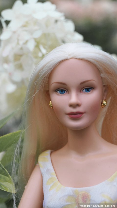 Когда цветут гортензии. Часть вторая. В фокусе Seventeen by Robert Tonner (фото 2)