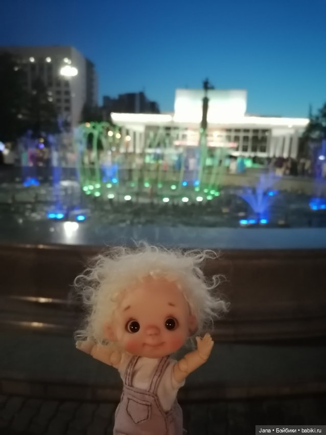 Девочка и тигры — Авторские игрушки из разных материалов: синельная проволока (фото 2)