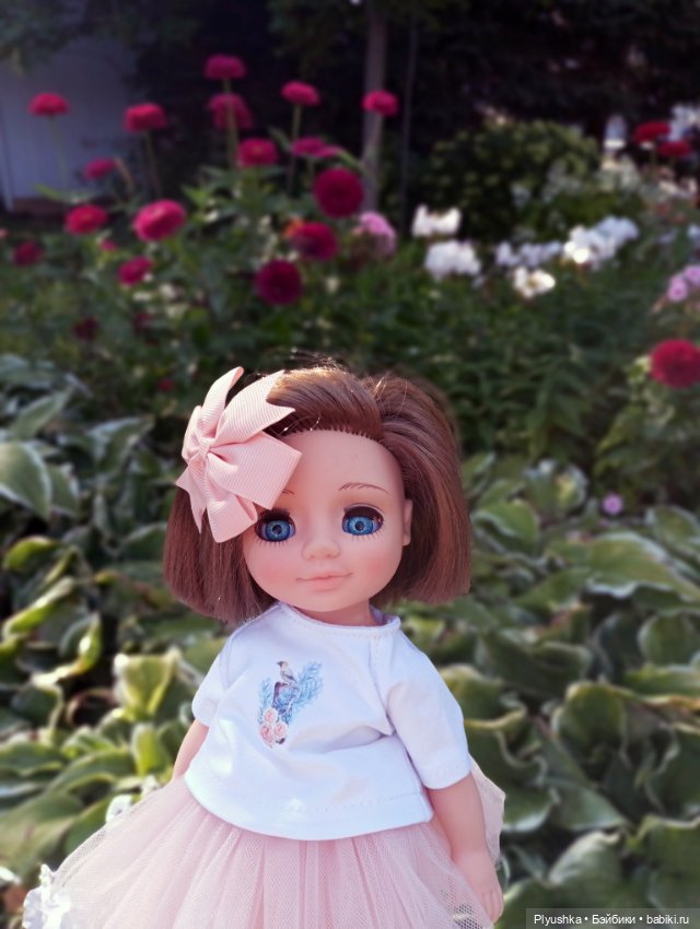 Ася в зоопарке — Российские куклы Весна (фото 6)