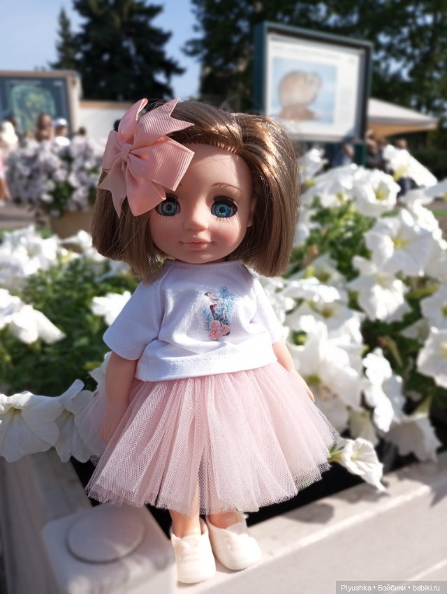 Ася в зоопарке — Российские куклы Весна (фото 5)