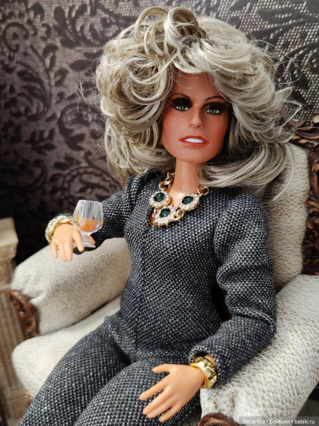 Телохранитель и его Драгоценность