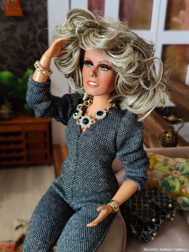 Телохранитель и его Драгоценность