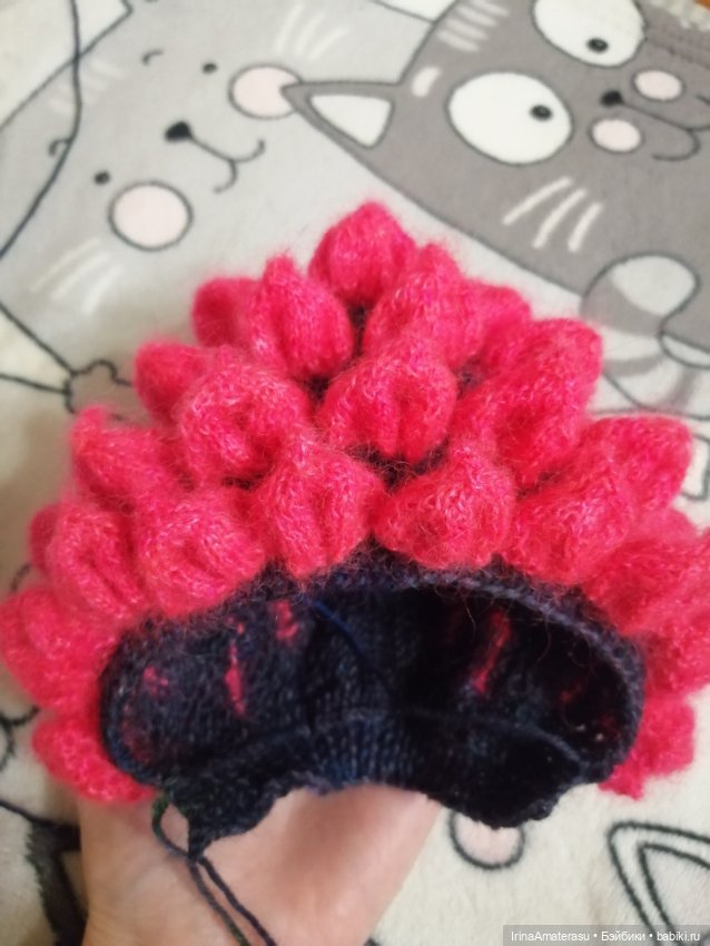 Шапочка "Чешуйчатый Дракон" в Фуксиевом (фото 2)