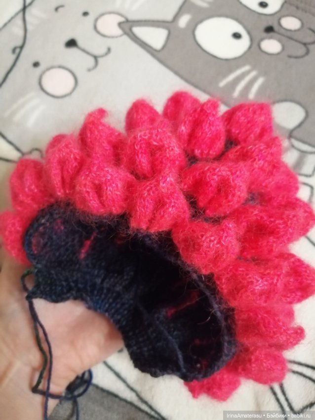 Шапочка "Чешуйчатый Дракон" в Фуксиевом