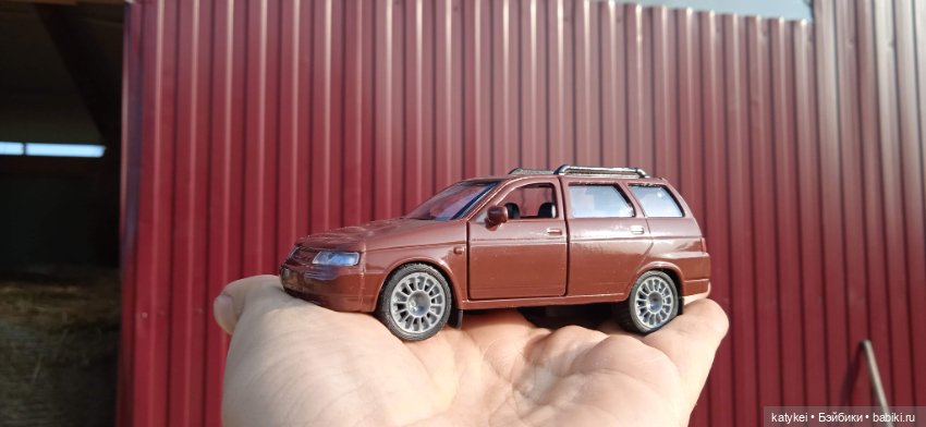 Приключения бордовой машинки (фото 3)