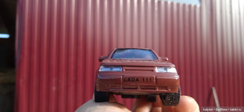 Приключения бордовой машинки (фото 2)