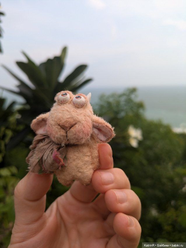 Бараш путешественник. Брошь (фото 4)