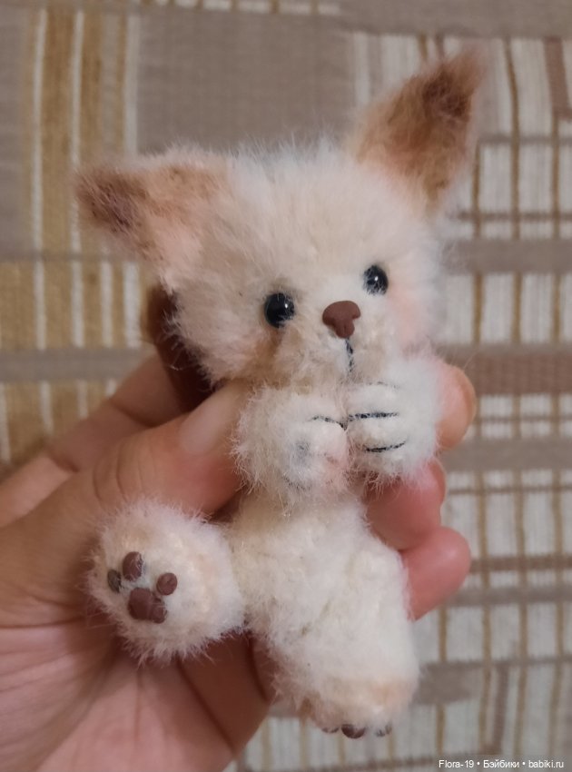 Бельчонок Альбинос — Вязаные игрушки и амигуруми: крючком