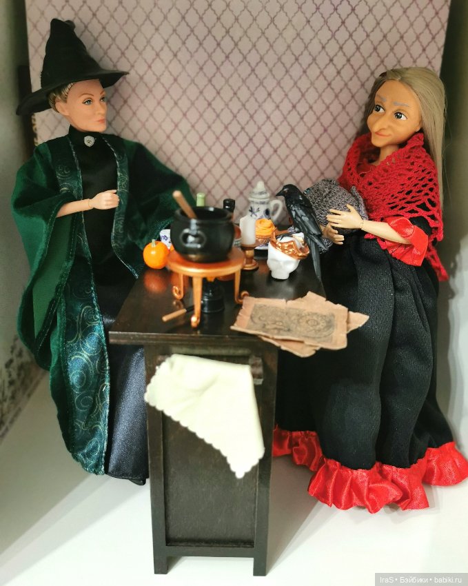 Три очень милых ведьмочки... 🖤