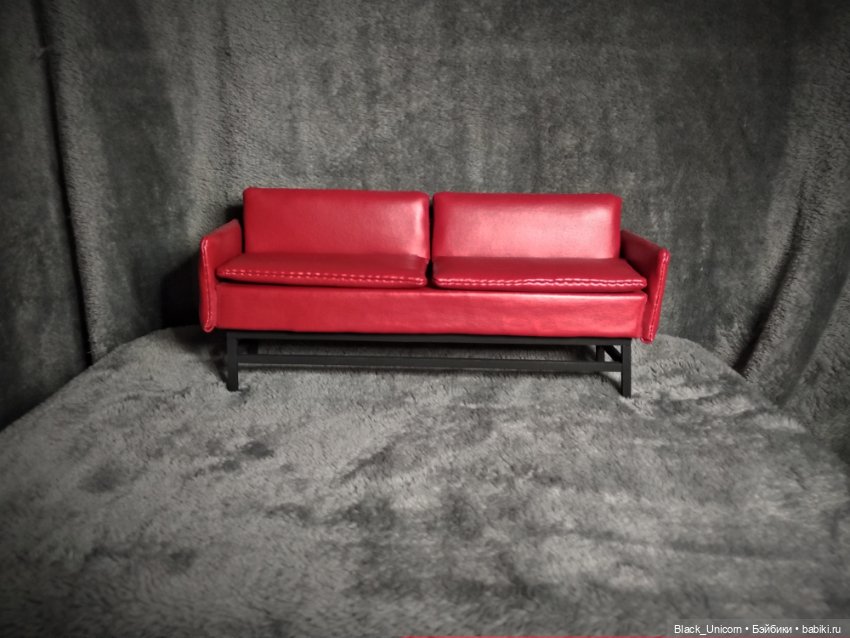 Диван и столик — Мебель для кукол и домиков: фото (фото 8)