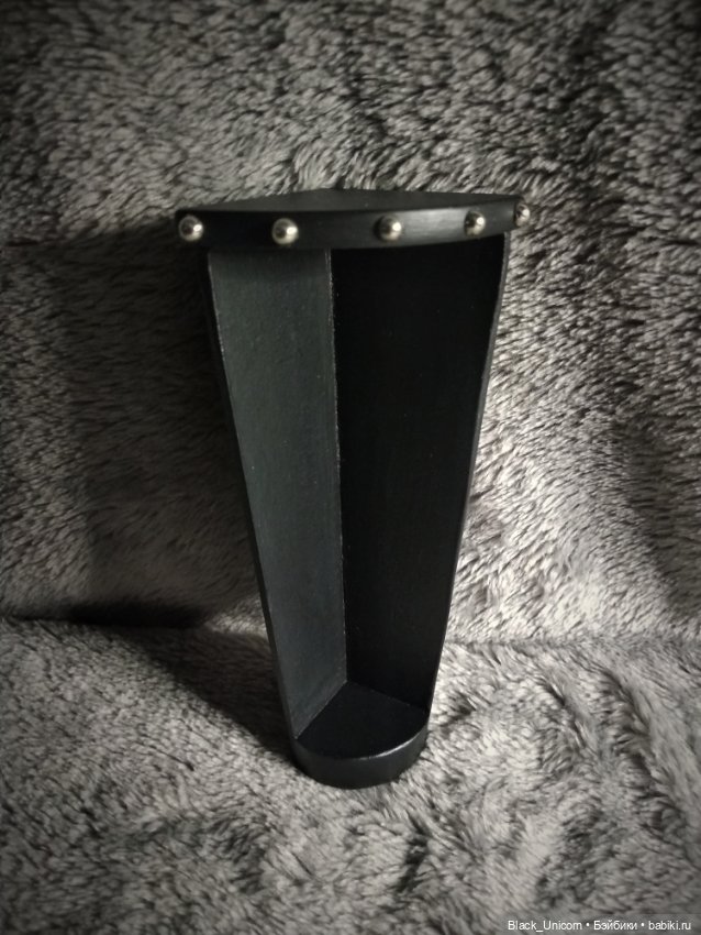 Диван и столик — Мебель для кукол и домиков: фото (фото 2)