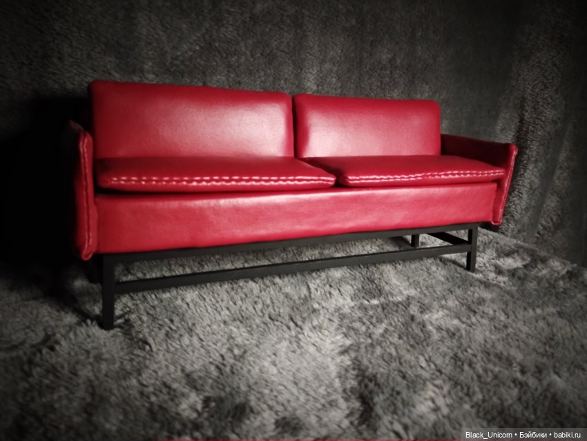 Диван и столик — Мебель для кукол и домиков: фото (фото 9)