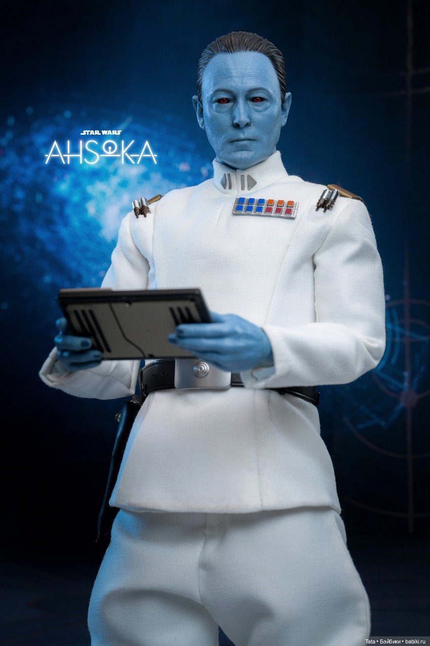 Hot Toys - фигурка Адмирала Трауна (фото 2)