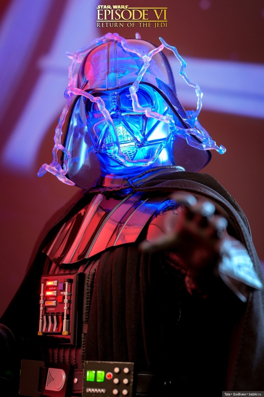 Hot Toys - фигурка Дарта Вейдера (фото 4)